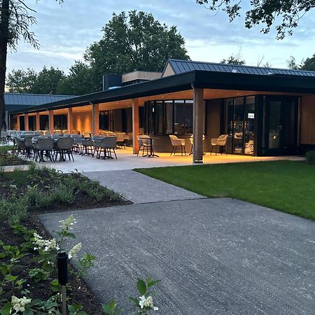 Chalet De Kleine Eekhoorn Lage Mierde Exteriör bild